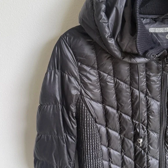 Bernardo Black Quilted Puffer Jacket Thigh Length Cover Butt, Size Medium - Picture 4 of 10